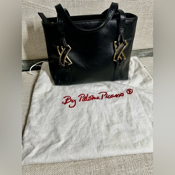 Paloma Picasso Elegant Black Shoulder Bag with Gold Accents - Picture 11 of 11